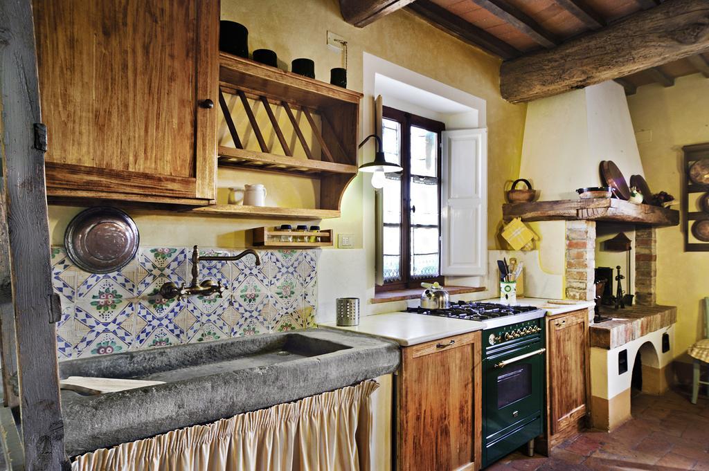 Borgo Dei Cadolingi Lägenhet Gambassi Terme Exteriör bild