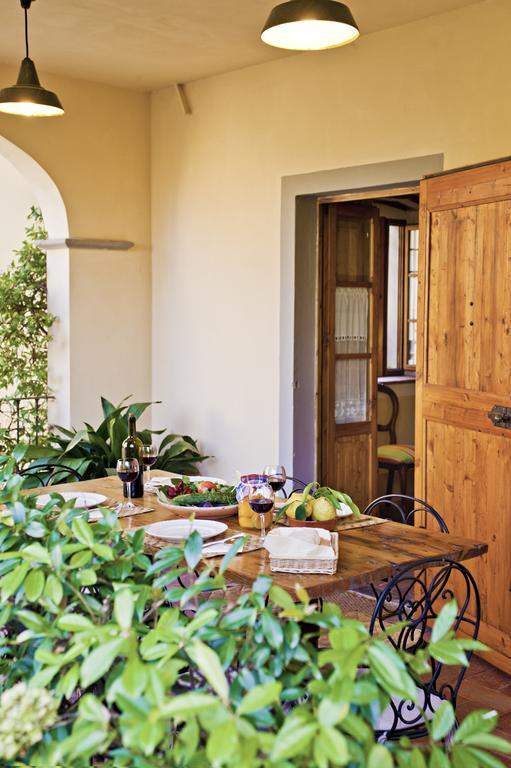 Borgo Dei Cadolingi Lägenhet Gambassi Terme Exteriör bild